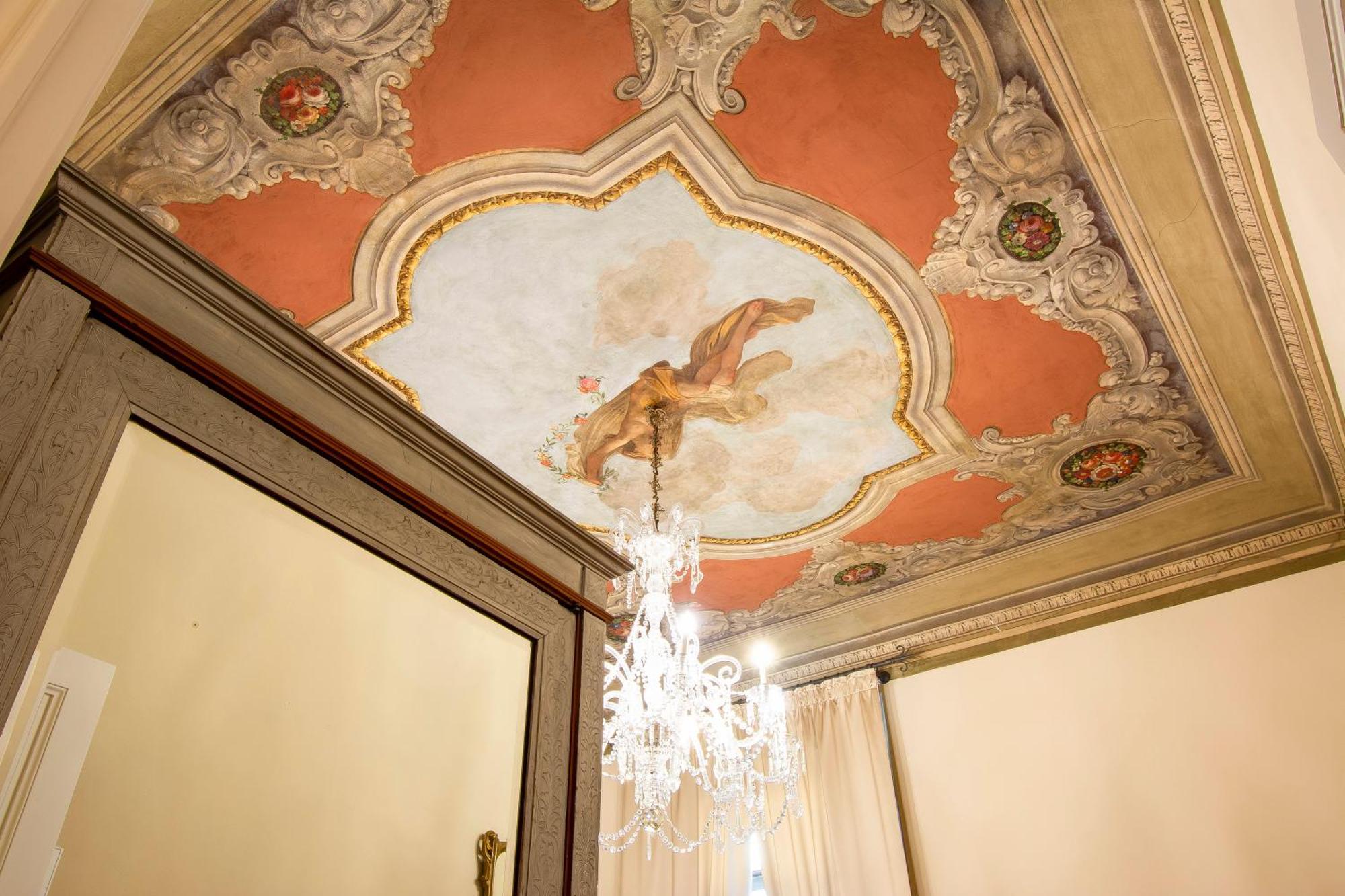 N4U Guest House Флоренция Экстерьер фото